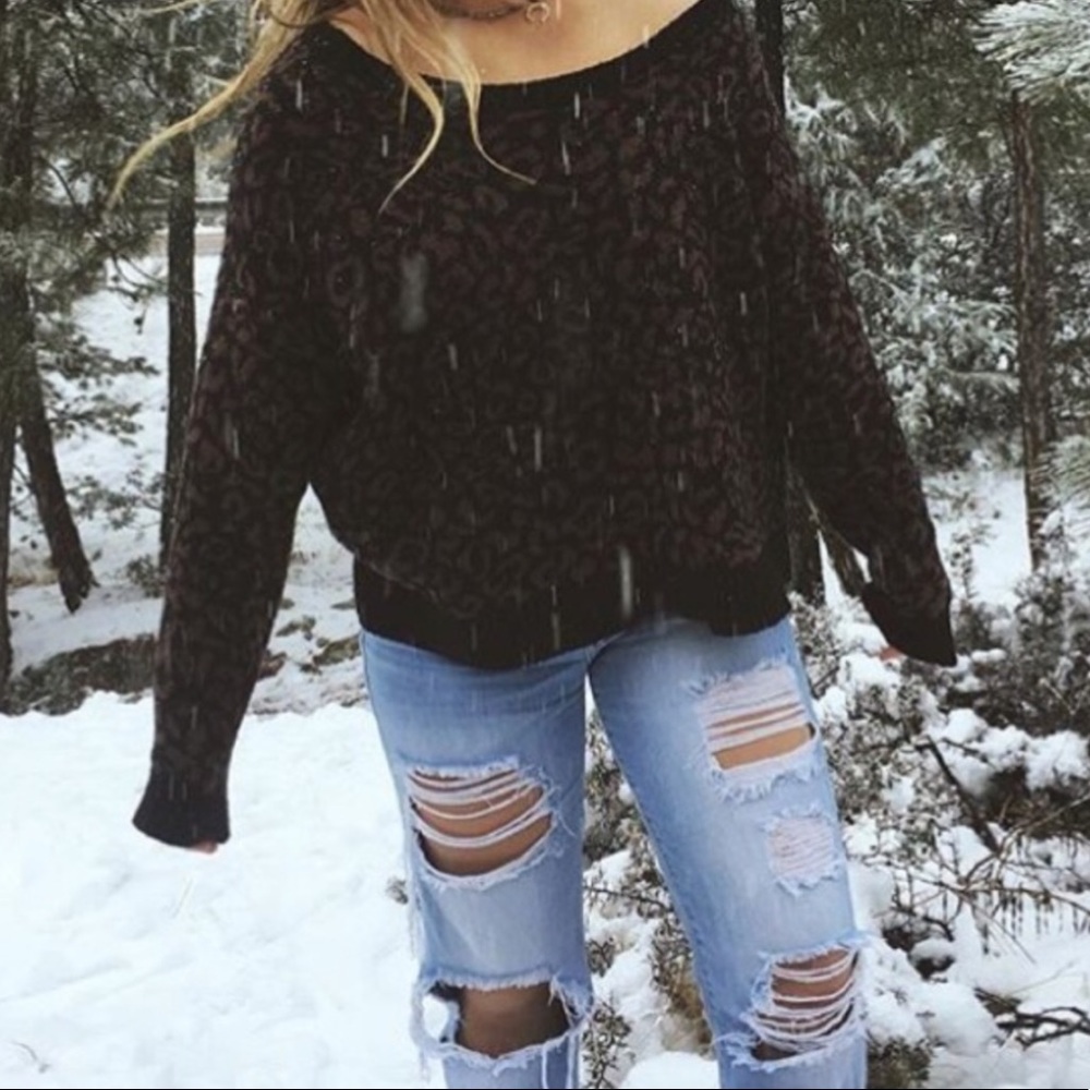 LF Tiger Striped Sweater